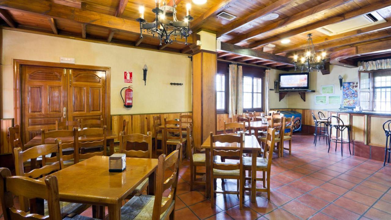 Labella - Hostal Rural Restaurante La Calahorra Bagian luar foto