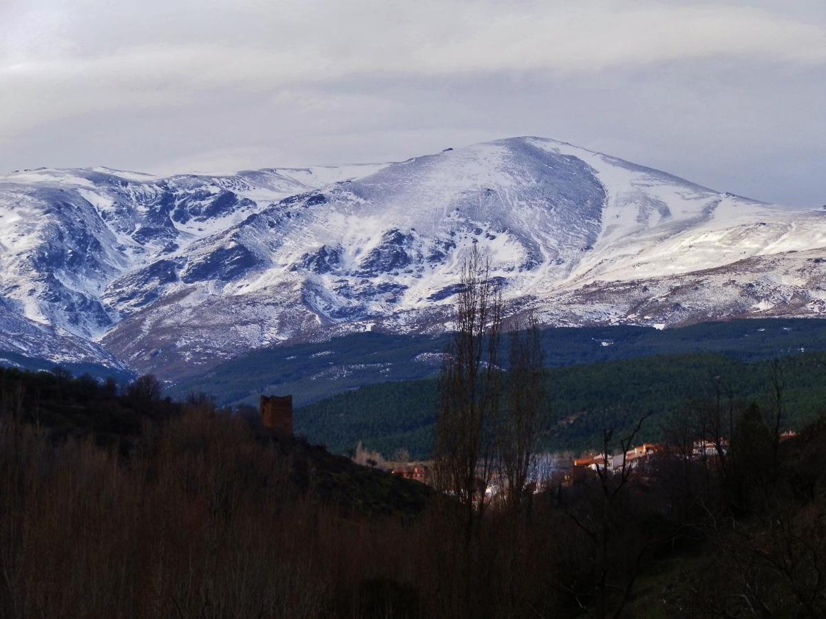 Labella - Hostal Rural Restaurante La Calahorra Bagian luar foto